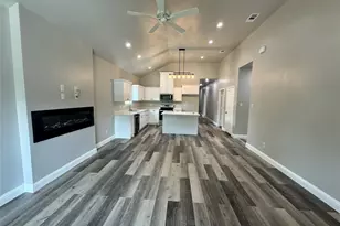 4120 Henderson St, Greenville, TX 75401 - Photo 2