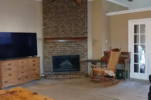 2037 Vista Dr, Lewisville, TX 75067 - Photo 2