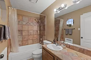 2037 Vista Dr, Lewisville, TX 75067 - Photo 6