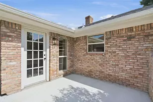 2909 Redwood Dr, Carrollton, TX 75007 - Photo 26