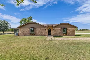 299 Aggie Way, China Spring, TX 76633 - Photo 2