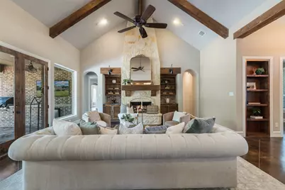 4640 Lake Breeze Drive, McKinney, TX 75071 - Photo 4