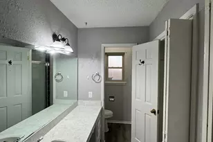 307 Ables St, Granbury, TX 76048 - Photo 14