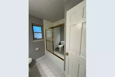307 Ables Street, Granbury, TX 76048 - Photo 18