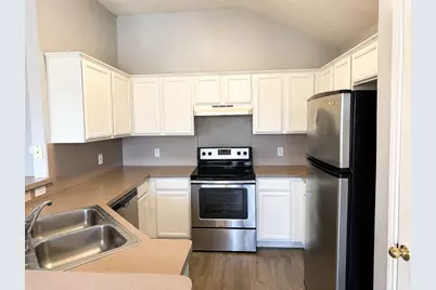 1817 Canterbury Circle, Fort Worth, TX 76112 - Photo 6