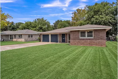 1116 Center Street, Cleburne, TX 76033 - Photo 28