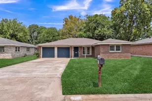 1116 Center St, Cleburne, TX 76033 - Photo 1