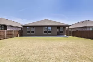 8620 High Hl Dr, Fort Worth, TX 76179 - Photo 16