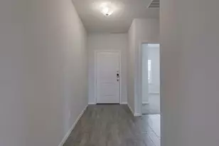 8620 High Hl Dr, Fort Worth, TX 76179 - Photo 2
