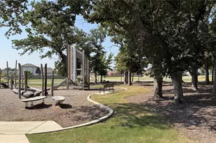 2104 Blackcap St, Denton, TX 76205 - Photo 12