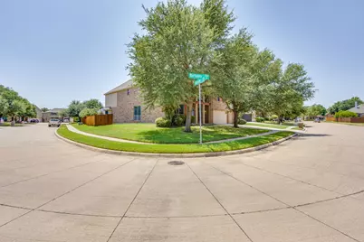 1220 Berkeley Drive, Burleson, TX 76028 - Photo 2