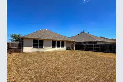 633 Canoe Way, Crowley, TX 76036 - Photo 24
