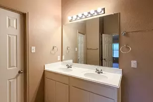 633 Canoe Way, Crowley, TX 76036 - Photo 20