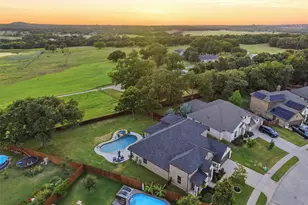 1041 Legacy Oaks, Joshua, TX 76058 - Photo 40