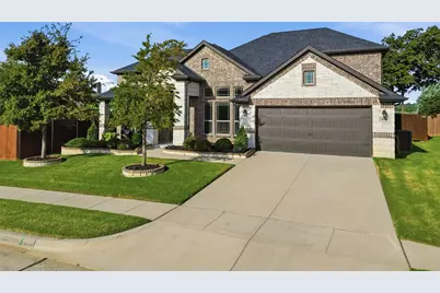 1041 Legacy Oaks, Joshua, TX 76058 - Photo 2