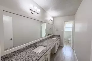 2136 Mountainview Dr, Hurst, TX 76054 - Photo 18