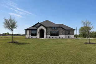 492 Sanders Rd, Whitesboro, TX 76273 - Photo 2