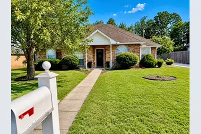 3910 Castlegate Drive, Paris, TX 75462 - Photo 1