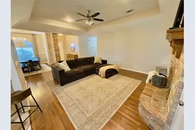 3910 Castlegate Drive, Paris, TX 75462 - Photo 2