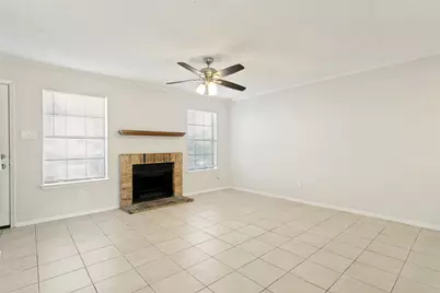 1265 Dallas Drive, Denton, TX 76205 - Photo 4