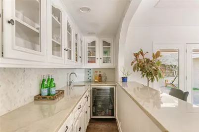 7077 Joyce Way, Dallas, TX 75225 - Photo 14