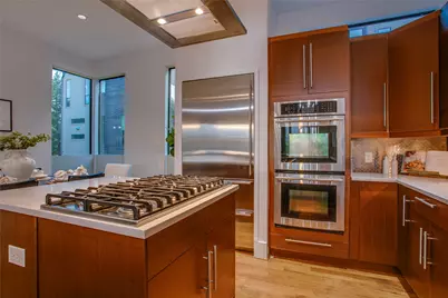 433 Trinity River Circle, Dallas, TX 75203 - Photo 22