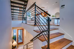 433 Trinity River Cir, Dallas, TX 75203 - Photo 8