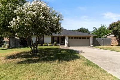 3013 Panhandle, Grapevine, TX 76051 - Photo 2