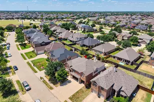 2932 Montalbo, Grand Prairie, TX 75054 - Photo 40