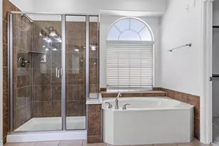 2932 Montalbo, Grand Prairie, TX 75054 - Photo 22