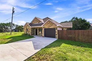 2515 Coyote Trail, Granbury, TX 76048 - Photo 2