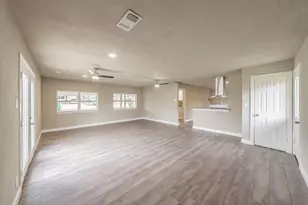 1721 Kay Ave, Bridgeport, TX 76426 - Photo 10