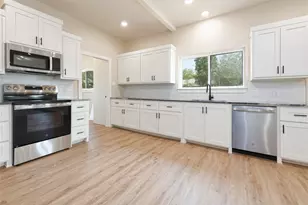 308 Yucca, Merkel, TX 79536 - Photo 18