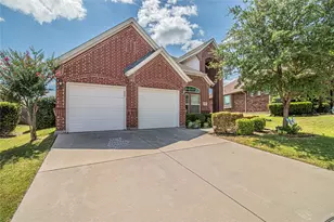 5204 Katy Rose Ct, Fort Worth, TX 76126 - Photo 2