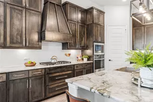 2700 Castlebridge, The Colony, TX 75056 - Photo 16