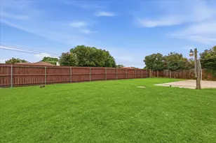 2209 Everglade Ct, Carrollton, TX 75006 - Photo 38