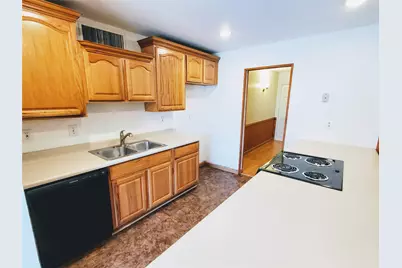 5400 Ragan Drive, The Colony, TX 75056 - Photo 4
