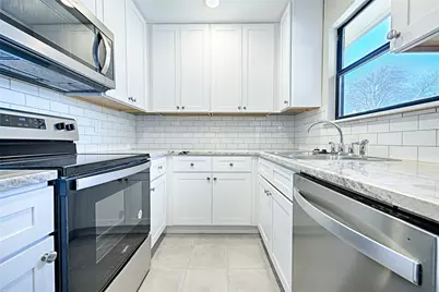 2835 Keller Springs Road #1002, Carrollton, TX 75006 - Photo 4