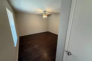 4250 Wiley College Dr, Dallas, TX 75241 - Photo 4