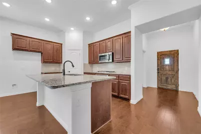 7337 Howling Coyote Lane, Fort Worth, TX 76131 - Photo 8