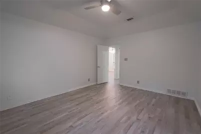 8201 Llano Avenue, Benbrook, TX 76116 - Photo 20