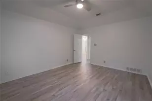 8201 Llano Ave, Benbrook, TX 76116 - Photo 20