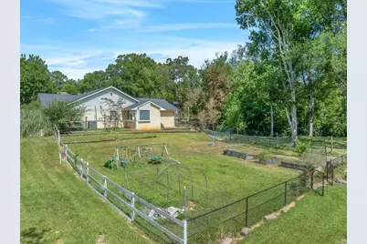 522 W High Street, Grand Saline, TX 75140 - Photo 34