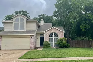 5202 Sherburne Dr, Arlington, TX 76018 - Photo 1
