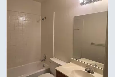 5202 Sherburne Drive, Arlington, TX 76018 - Photo 18
