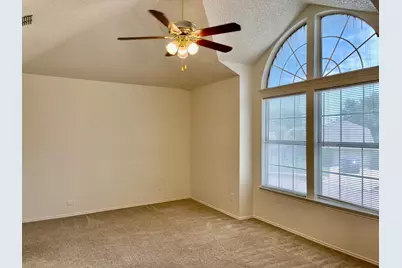 5202 Sherburne Drive, Arlington, TX 76018 - Photo 12