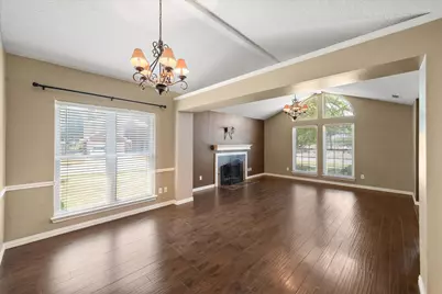 4209 Worth Forest Drive, Arlington, TX 76016 - Photo 10