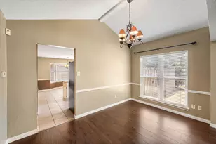 4209 Worth Forest Dr, Arlington, TX 76016 - Photo 8