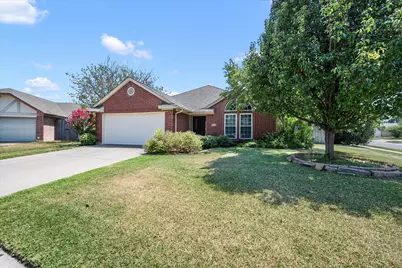 4209 Worth Forest Drive, Arlington, TX 76016 - Photo 1