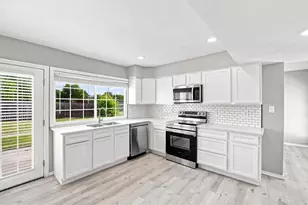 4205 Longstraw Dr, Fort Worth, TX 76137 - Photo 8